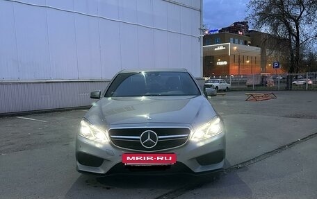 Mercedes-Benz E-Класс, 2013 год, 2 290 000 рублей, 3 фотография