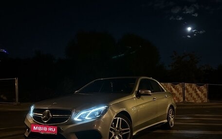 Mercedes-Benz E-Класс, 2013 год, 2 290 000 рублей, 14 фотография