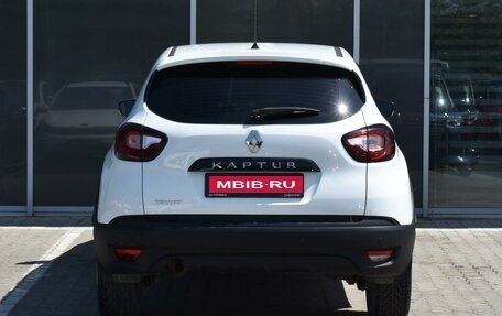 Renault Kaptur I рестайлинг, 2018 год, 1 575 000 рублей, 4 фотография