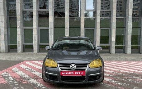 Volkswagen Jetta VI, 2007 год, 1 165 000 рублей, 2 фотография