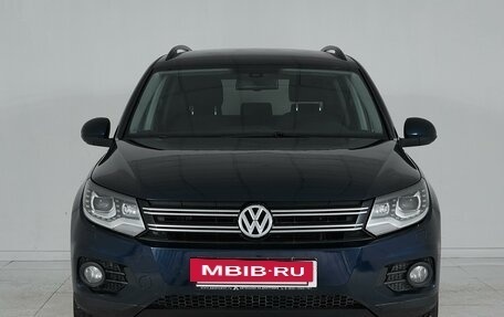 Volkswagen Tiguan I, 2011 год, 1 043 000 рублей, 2 фотография