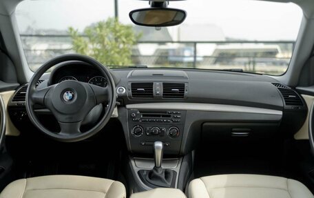 BMW 1 серия, 2011 год, 883 000 рублей, 17 фотография