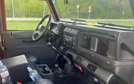 Land Rover Defender I, 2003 год, 1 900 000 рублей, 12 фотография