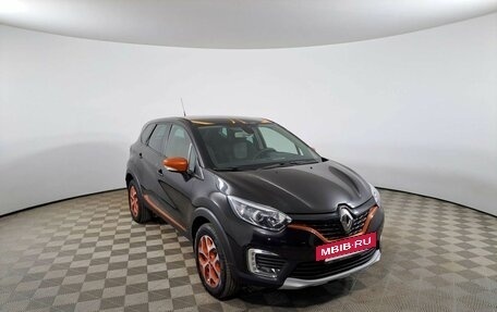 Renault Kaptur I рестайлинг, 2017 год, 1 688 000 рублей, 3 фотография