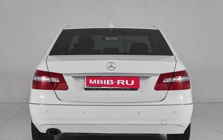 Mercedes-Benz E-Класс, 2010 год, 1 229 000 рублей, 5 фотография