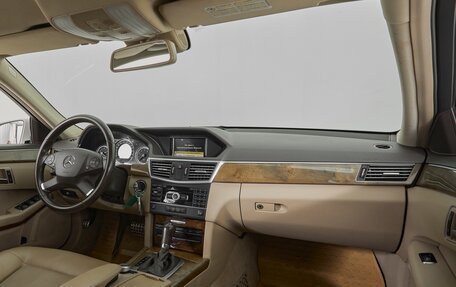 Mercedes-Benz E-Класс, 2010 год, 1 229 000 рублей, 9 фотография