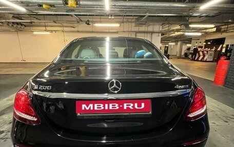 Mercedes-Benz E-Класс, 2020 год, 5 100 000 рублей, 10 фотография