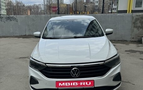 Volkswagen Polo VI (EU Market), 2020 год, 1 300 000 рублей, 2 фотография