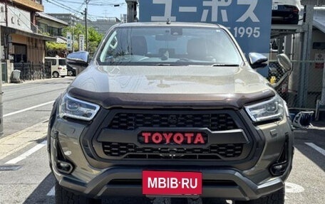 Toyota Hilux VIII, 2021 год, 2 870 000 рублей, 3 фотография