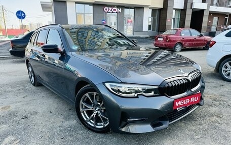 BMW 3 серия, 2019 год, 3 720 000 рублей, 4 фотография