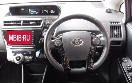 Toyota Prius Alpha I (ZVW40/41), 2020 год, 1 240 000 рублей, 6 фотография