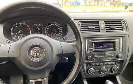 Volkswagen Jetta VI, 2014 год, 1 200 000 рублей, 17 фотография