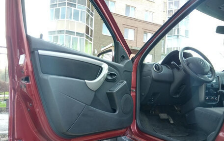 Renault Duster I рестайлинг, 2014 год, 1 300 000 рублей, 10 фотография