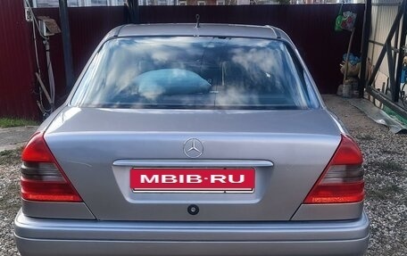 Mercedes-Benz C-Класс, 1993 год, 316 000 рублей, 3 фотография