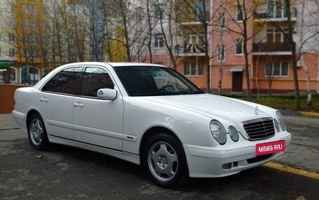 Mercedes-Benz E-Класс, 2001 год, 750 000 рублей, 15 фотография