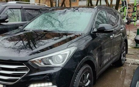 Hyundai Santa Fe III рестайлинг, 2016 год, 2 790 000 рублей, 2 фотография