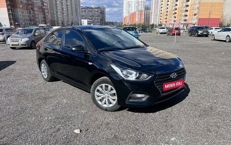 Hyundai Solaris II рестайлинг, 2017 год, 1 230 000 рублей, 1 фотография