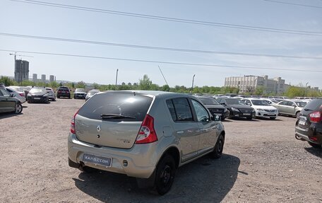 Renault Sandero I, 2013 год, 750 000 рублей, 2 фотография
