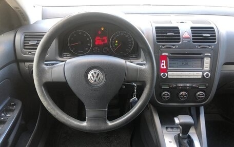Volkswagen Jetta VI, 2008 год, 750 000 рублей, 11 фотография