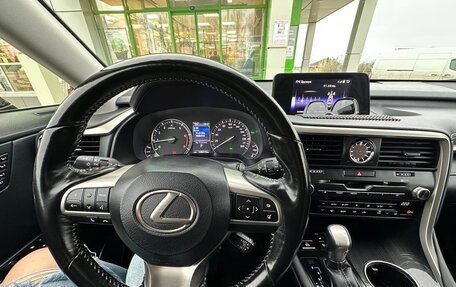 Lexus RX IV рестайлинг, 2017 год, 4 000 000 рублей, 15 фотография