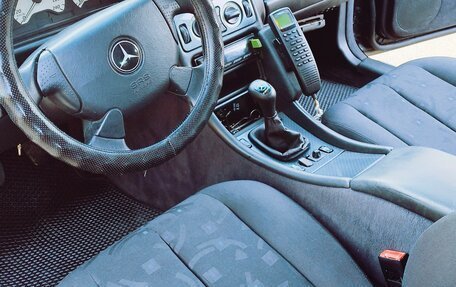 Mercedes-Benz CLK-Класс, 1998 год, 560 000 рублей, 8 фотография