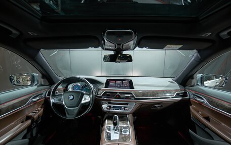 BMW 7 серия, 2018 год, 6 490 000 рублей, 10 фотография