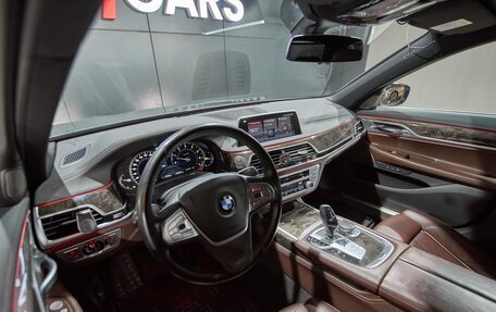 BMW 7 серия, 2018 год, 6 490 000 рублей, 19 фотография