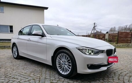 BMW 3 серия, 2013 год, 2 300 000 рублей, 3 фотография