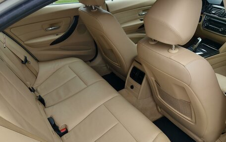 BMW 3 серия, 2013 год, 2 300 000 рублей, 18 фотография