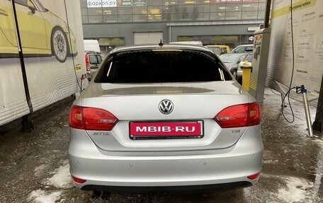 Volkswagen Jetta VI, 2011 год, 1 280 000 рублей, 5 фотография