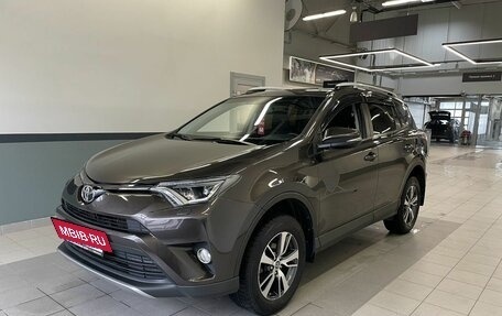 Toyota RAV4, 2019 год, 2 835 000 рублей, 3 фотография
