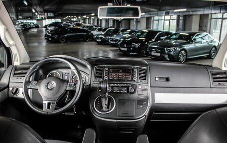 Volkswagen Multivan T5, 2012 год, 2 829 000 рублей, 6 фотография