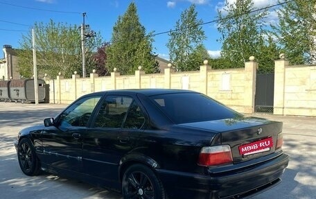 BMW 3 серия, 1992 год, 480 000 рублей, 2 фотография