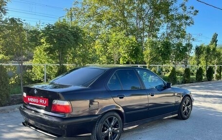 BMW 3 серия, 1992 год, 480 000 рублей, 13 фотография