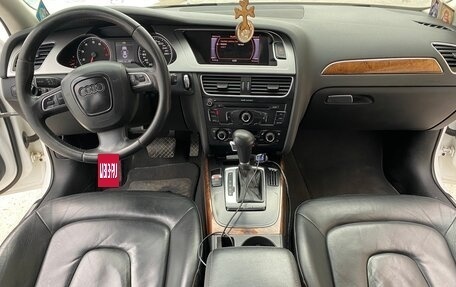 Audi A4, 2011 год, 1 240 000 рублей, 12 фотография