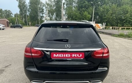 Mercedes-Benz C-Класс, 2017 год, 2 650 000 рублей, 5 фотография
