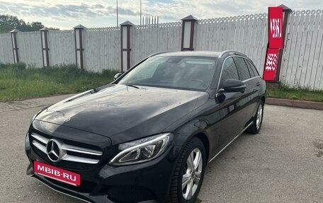 Mercedes-Benz C-Класс, 2017 год, 2 650 000 рублей, 2 фотография