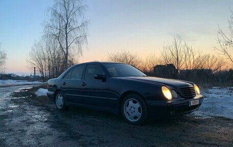 Mercedes-Benz E-Класс, 1999 год, 501 000 рублей, 4 фотография