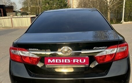Toyota Camry, 2014 год, 1 900 000 рублей, 8 фотография