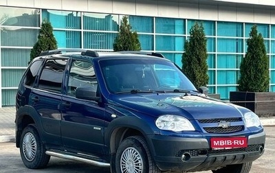 Chevrolet Niva I рестайлинг, 2017 год, 829 990 рублей, 1 фотография
