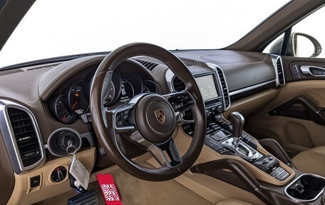 Porsche Cayenne III, 2016 год, 5 290 000 рублей, 15 фотография