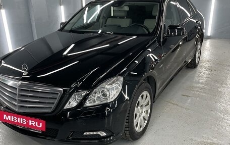 Mercedes-Benz E-Класс, 2010 год, 1 600 000 рублей, 2 фотография