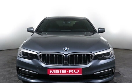 BMW 5 серия, 2018 год, 3 550 000 рублей, 2 фотография