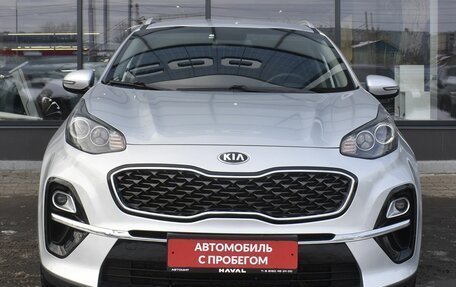 KIA Sportage IV рестайлинг, 2020 год, 2 415 000 рублей, 2 фотография