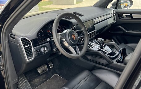 Porsche Cayenne III, 2018 год, 7 990 000 рублей, 9 фотография