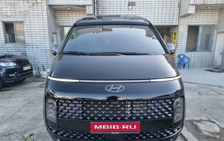 Hyundai Staria, 2021 год, 4 879 647 рублей, 5 фотография