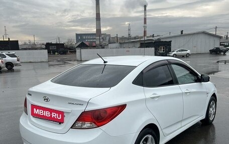 Hyundai Solaris II рестайлинг, 2012 год, 1 100 000 рублей, 4 фотография