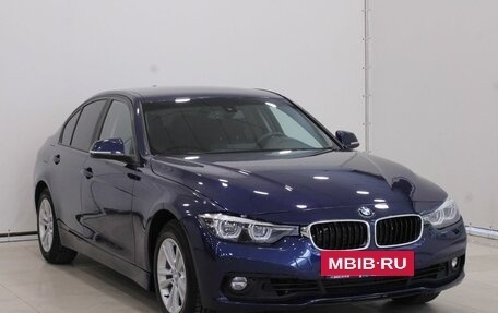BMW 3 серия, 2018 год, 1 745 000 рублей, 2 фотография