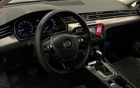 Volkswagen Passat B8 рестайлинг, 2016 год, 1 880 000 рублей, 7 фотография