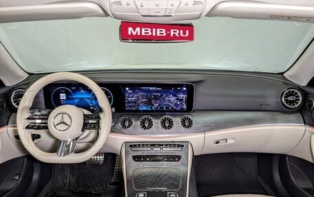 Mercedes-Benz E-Класс, 2020 год, 6 100 000 рублей, 14 фотография